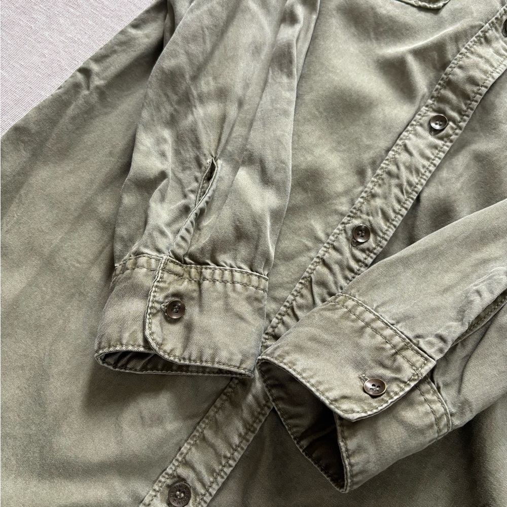 H&M olive army green work campus grunge long button up shirt size 4 - Picture 4 of 11
